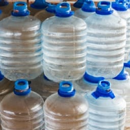 How Many Bottles Of Water Makes A Gallon
