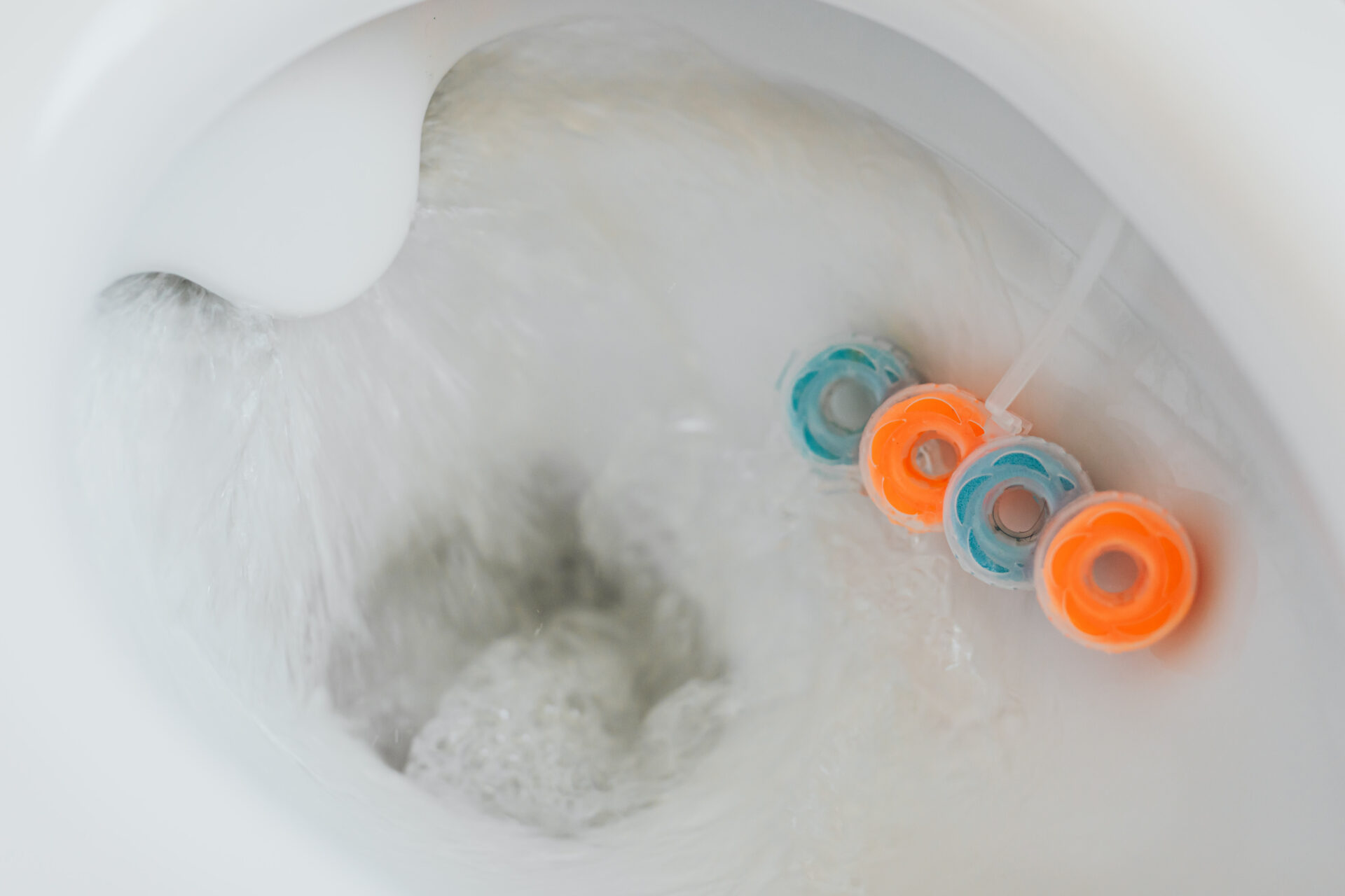 how-to-adjust-toilet-bowl-water-level